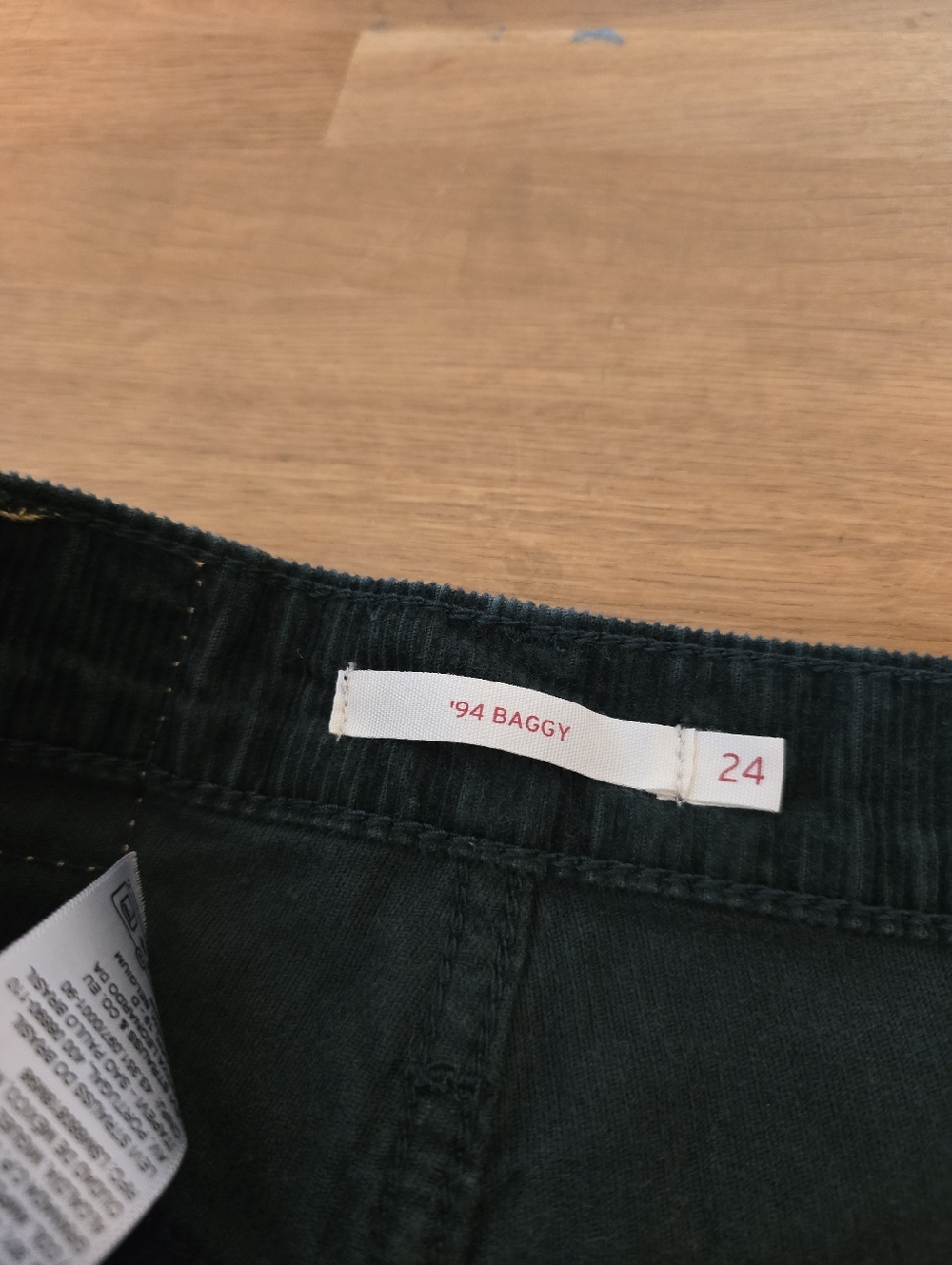 Levi's '94 24 Baggy Dad Jean A3510-0026 Dark Green Corduroy 24 - Picture 4 of 12